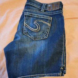 Silver Jeans Suki Shorts